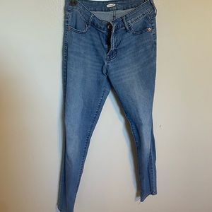 Old Navy women’s size 4 mid rise jeans